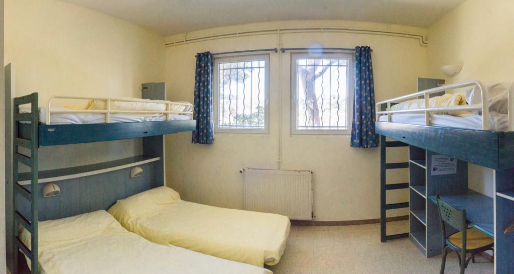 Ymca Villeneuve Les Avignon Hotel Quarto foto